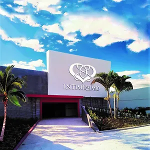 https://intimisimo.allrivieramayahotels.com